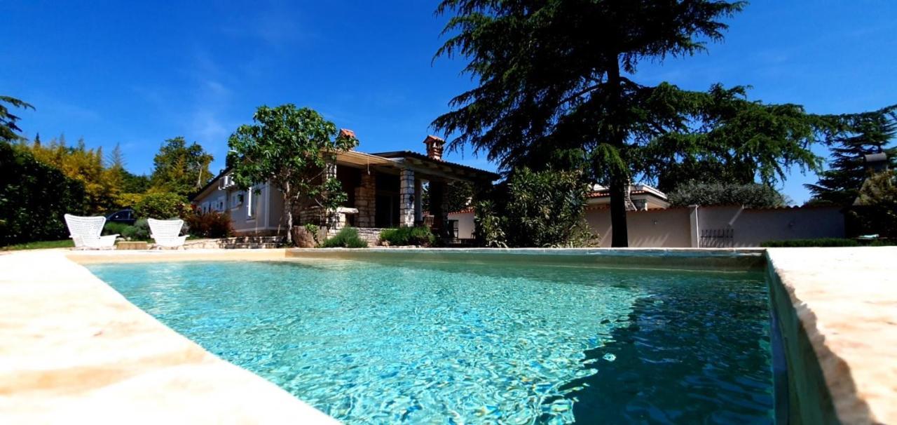 House Spina Villa Pelegrin Exterior photo
